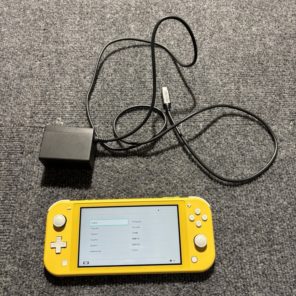 Nintendo Switch Lite Yellow Console Handheld System HDH-001 Tested With Charger